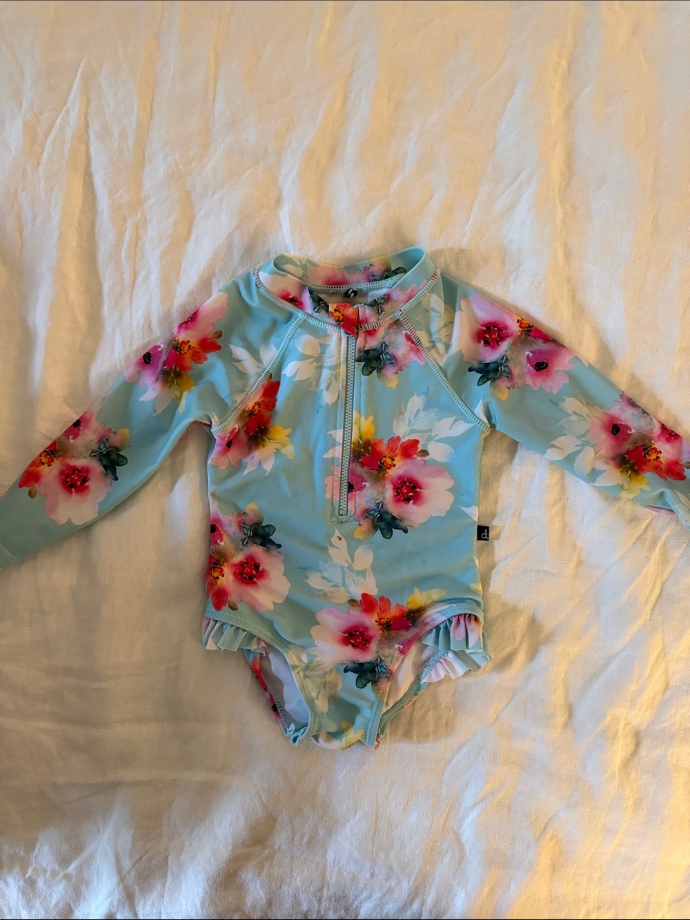 Girls' Floral Long-Sleeve Rash Guard Swimsuit - Light Blue